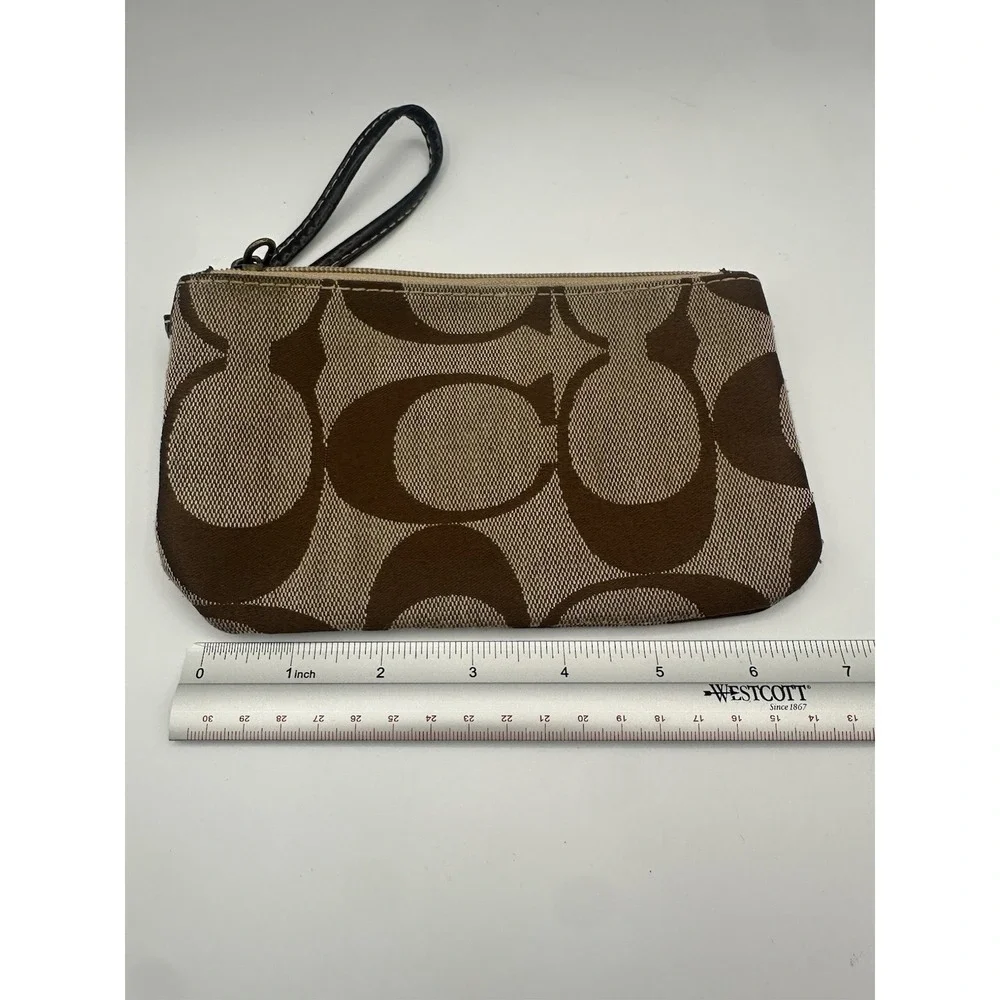 Coach signature canvas